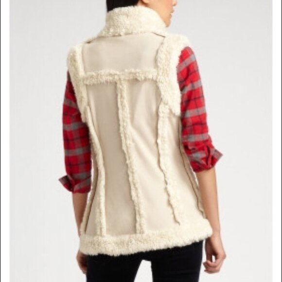 Twisted Heart Sherpa Vest - Picture 12 of 12
